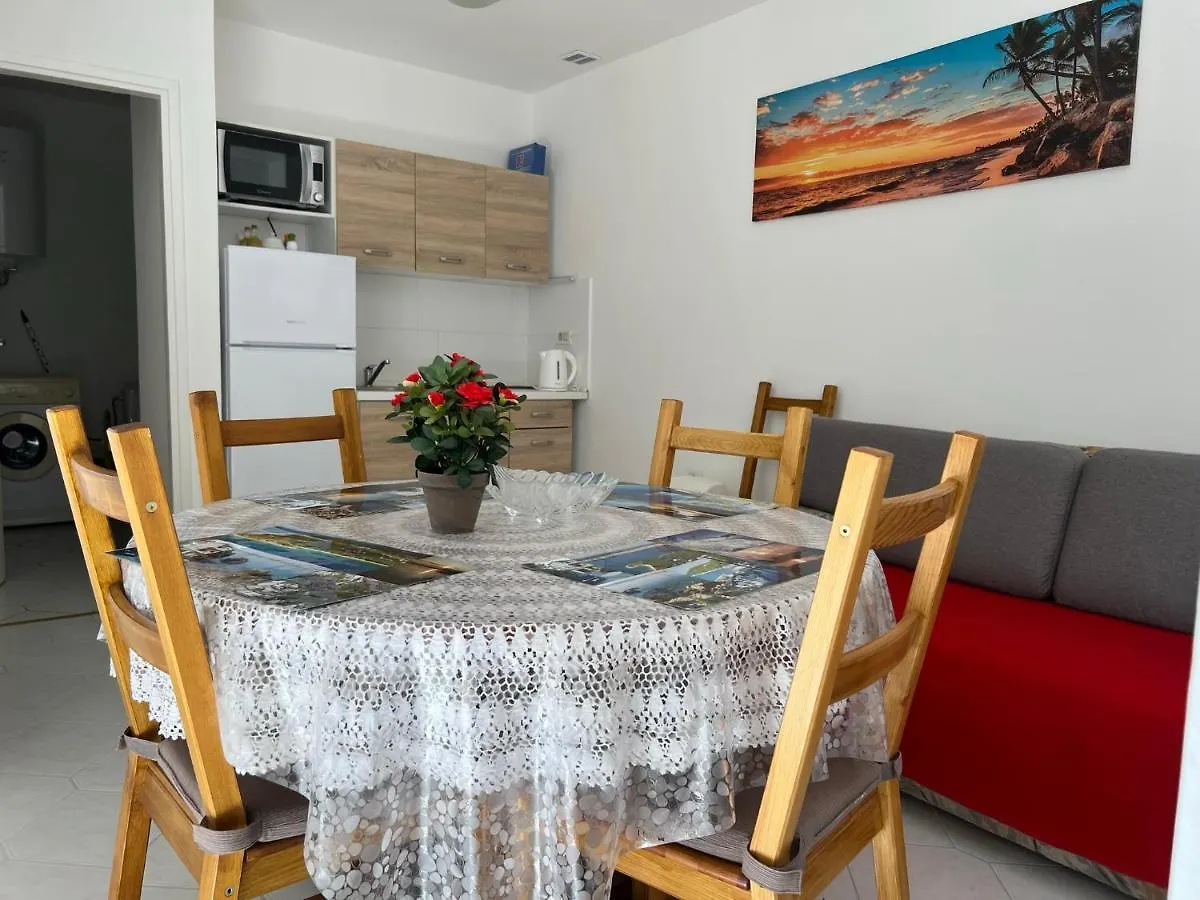 Apartments Ferguson Jadranovo 0*,  Croatia