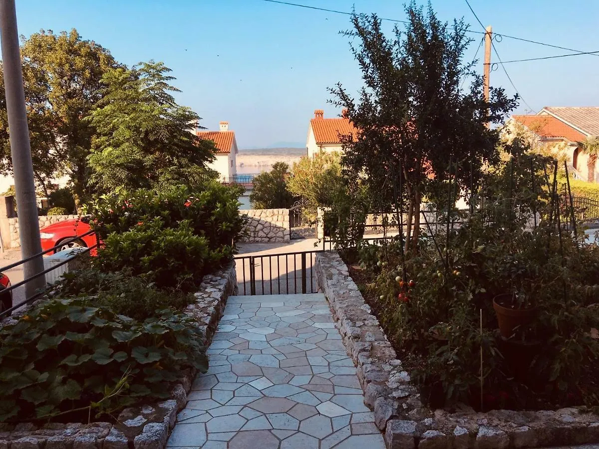 Apartments Ferguson Jadranovo
